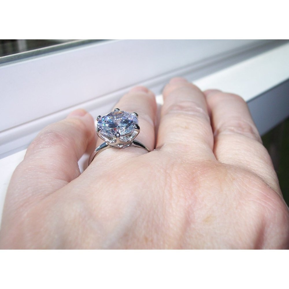 Solitaire Round Cut Cubic Zirconia Ring 6.84 Carat Stainless Steel - Picture 6 of 16